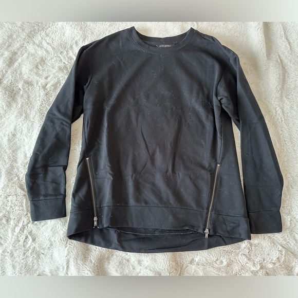 Black Banana Republic Sweater - Picture 1 of 3